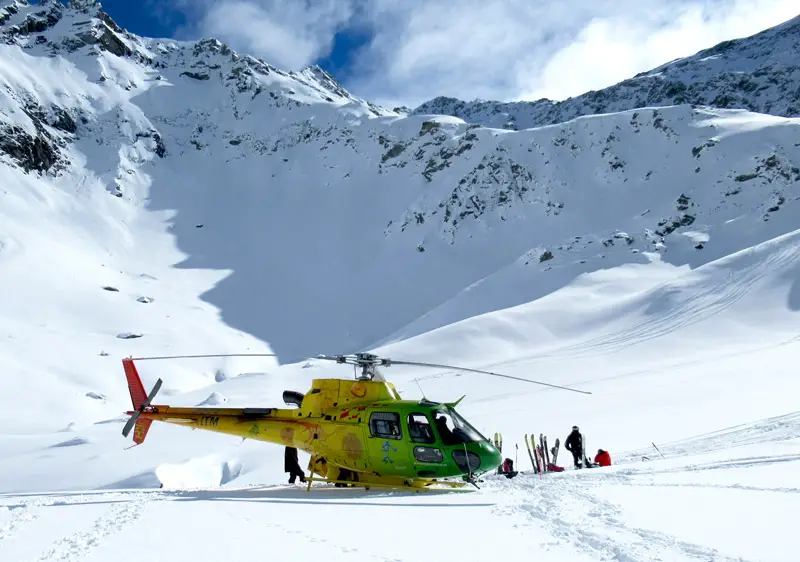 Heli Skiing New Zealand